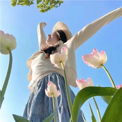 魔力充电娘 海报